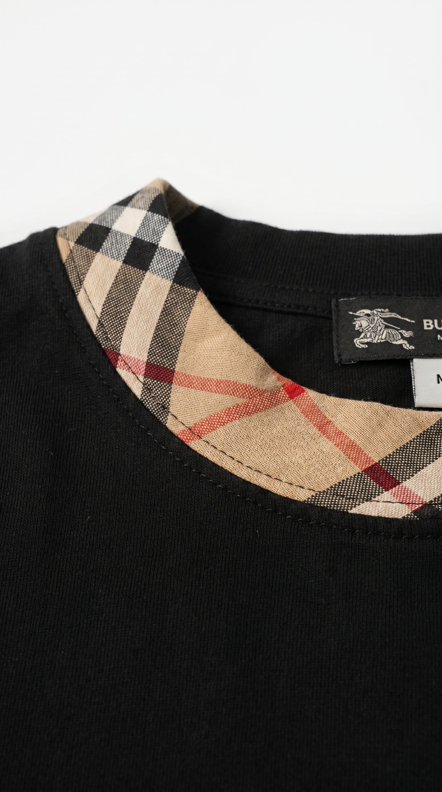 Burberry Collar tshirt black